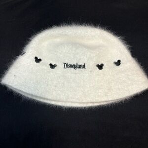 Disneyland Resort Vintage White Rabbit Hair Wool Bucket Hat